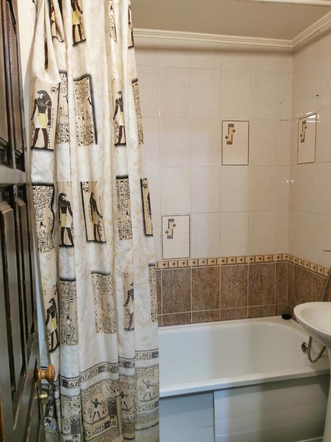 2 комн квартира в центре по Пушкина Костанай Екстериор снимка